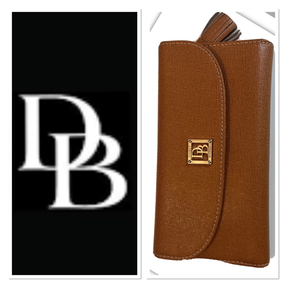 Dooney & Bourke Wallet Wristlet Brown Leather Logo Gold Accent